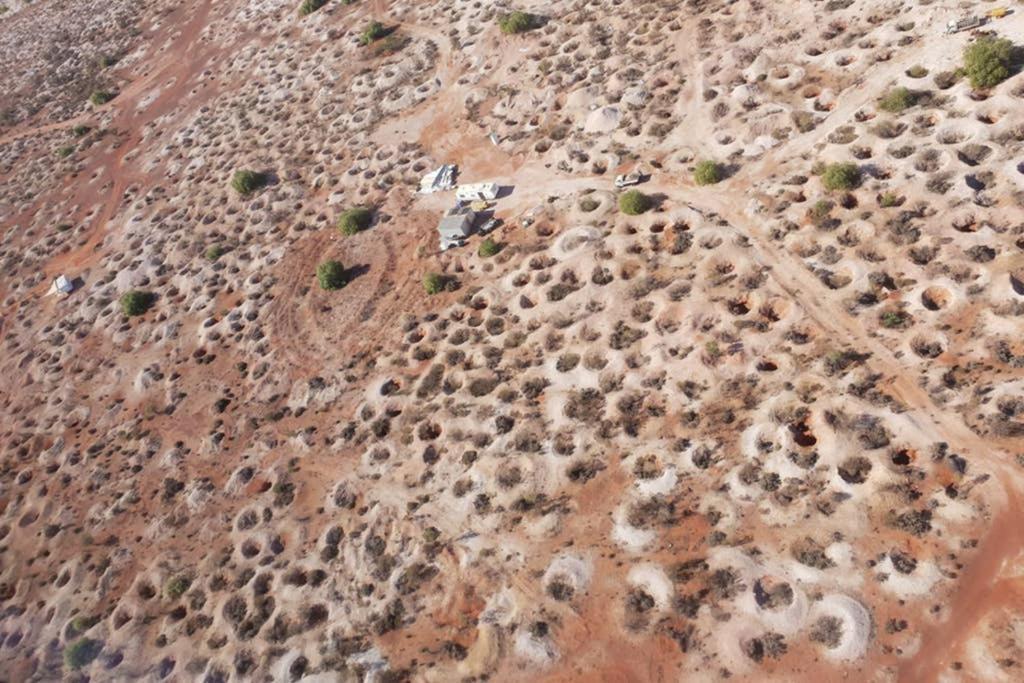 Fossickers Den Dugout Accommodation White Cliffs ภายนอก รูปภาพ